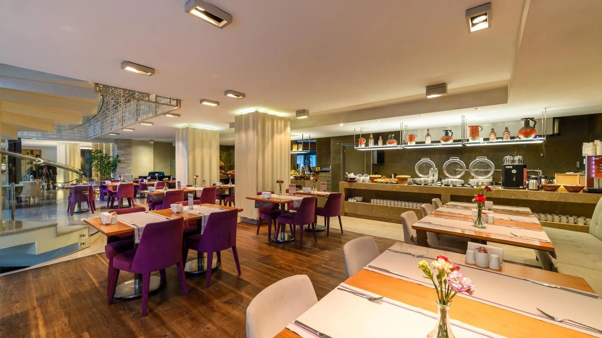 Ramada By Wyndham Istanbul Grand Bazaar Hotel