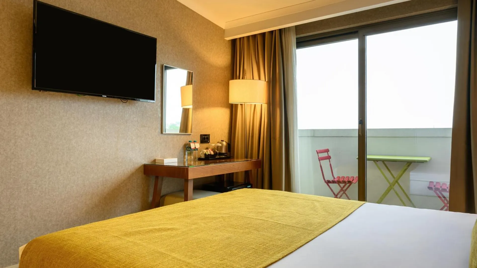 Ramada By Wyndham Istanbul Grand Bazaar Hotel 4*,