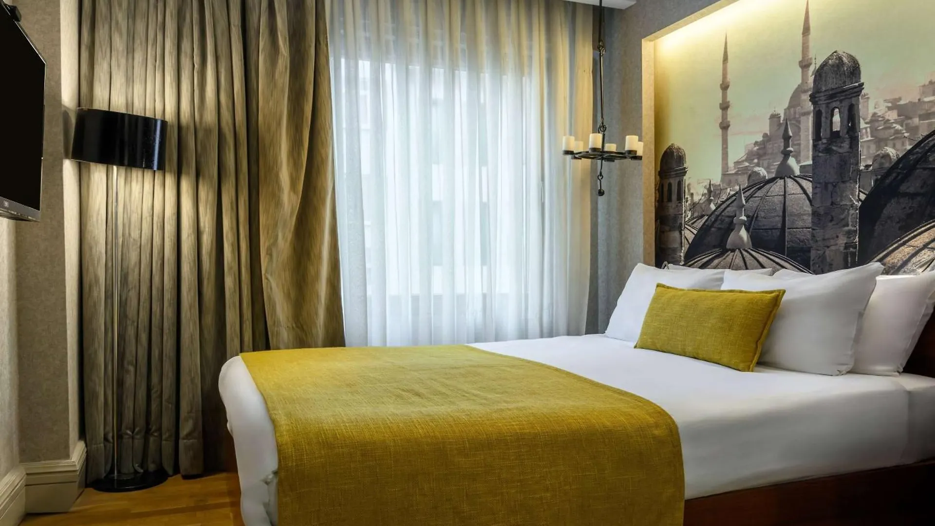 Ramada By Wyndham Istanbul Grand Bazaar Hotel