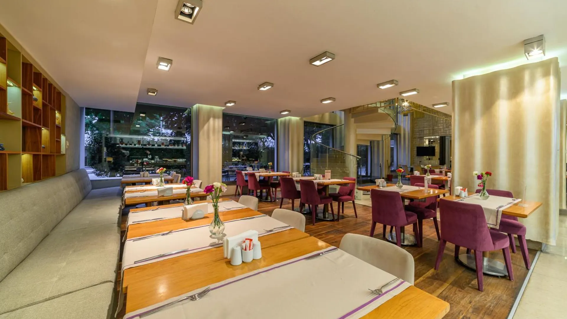 Ramada By Wyndham Istanbul Grand Bazaar Hotel