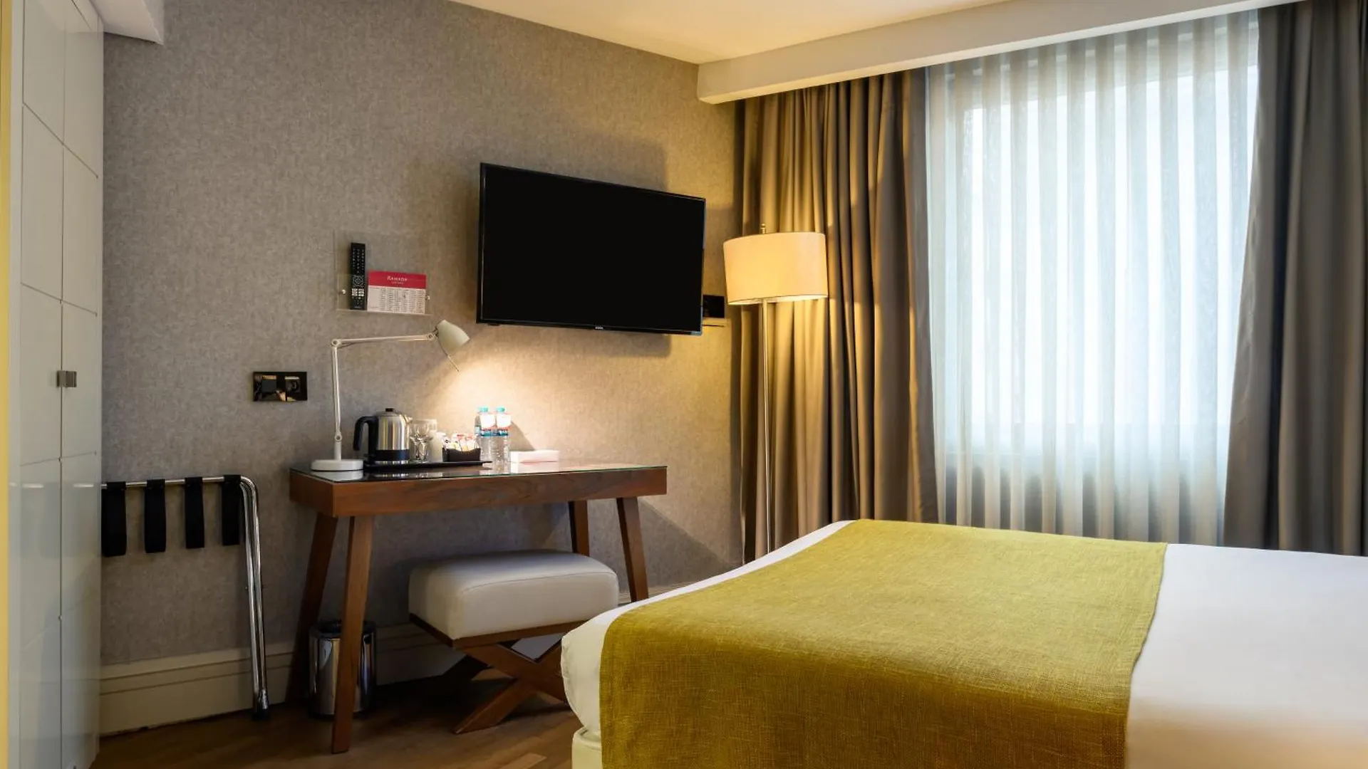Ramada By Wyndham Istanbul Grand Bazaar Hotel 4*,