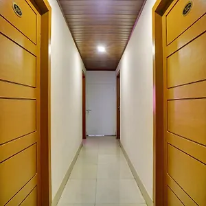 https://oyo-flagship-chiyang-hotel.kerala-hotels.net